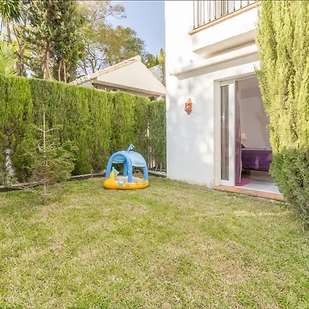 Torremolinos Apartment Апартаменти Торремолінос