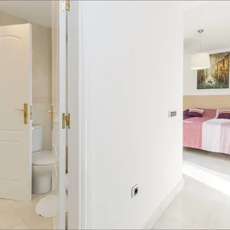 Апартаменти Torremolinos Apartment Торремолінос